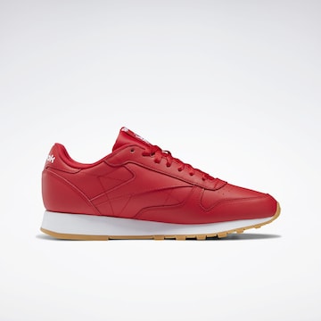 Reebok Sneakers in Red