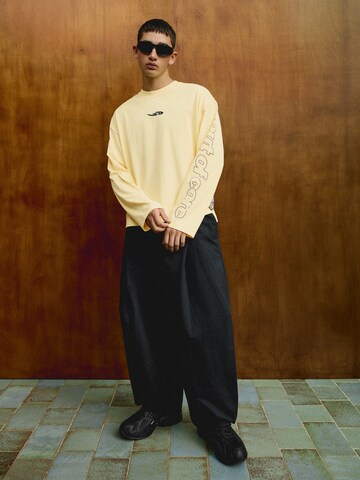 Barrel Pantalon à pince Bershka en bleu : devant
