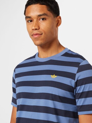 ADIDAS ORIGINALS T-Shirt 'Nice Striped' in Blau