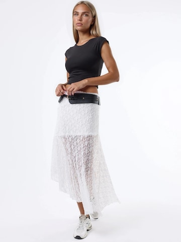 Busem - Blusa em preto