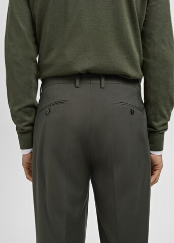 MANGO MAN Regular Pleated Pants 'Milan' in Green