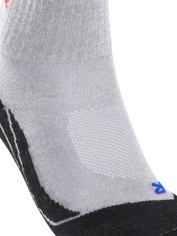 FALKE Athletic Socks 'TK2 Explore Cool Short' in Grey