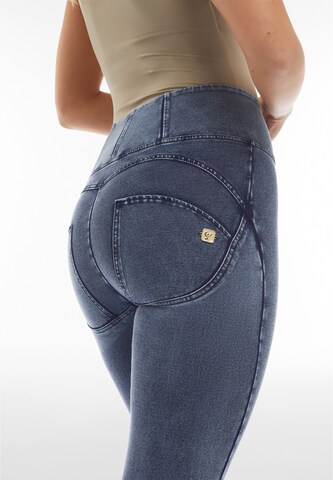 Freddy Skinny Jeggings in Blue