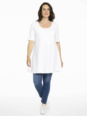 Yoek Tunic in White