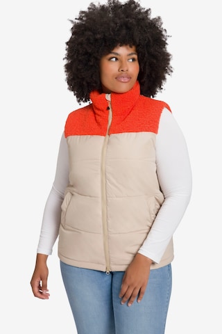 Gilet Ulla Popken en beige : devant