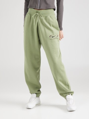 Nike Sportswear - Tapered Pantalón 'PHOENIX FLEECE' en verde: frente