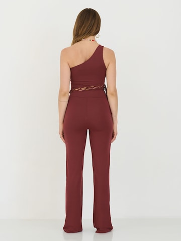 Tuta jumpsuit 'Amy' di ABOUT YOU x Sofia Tsakiridou in marrone