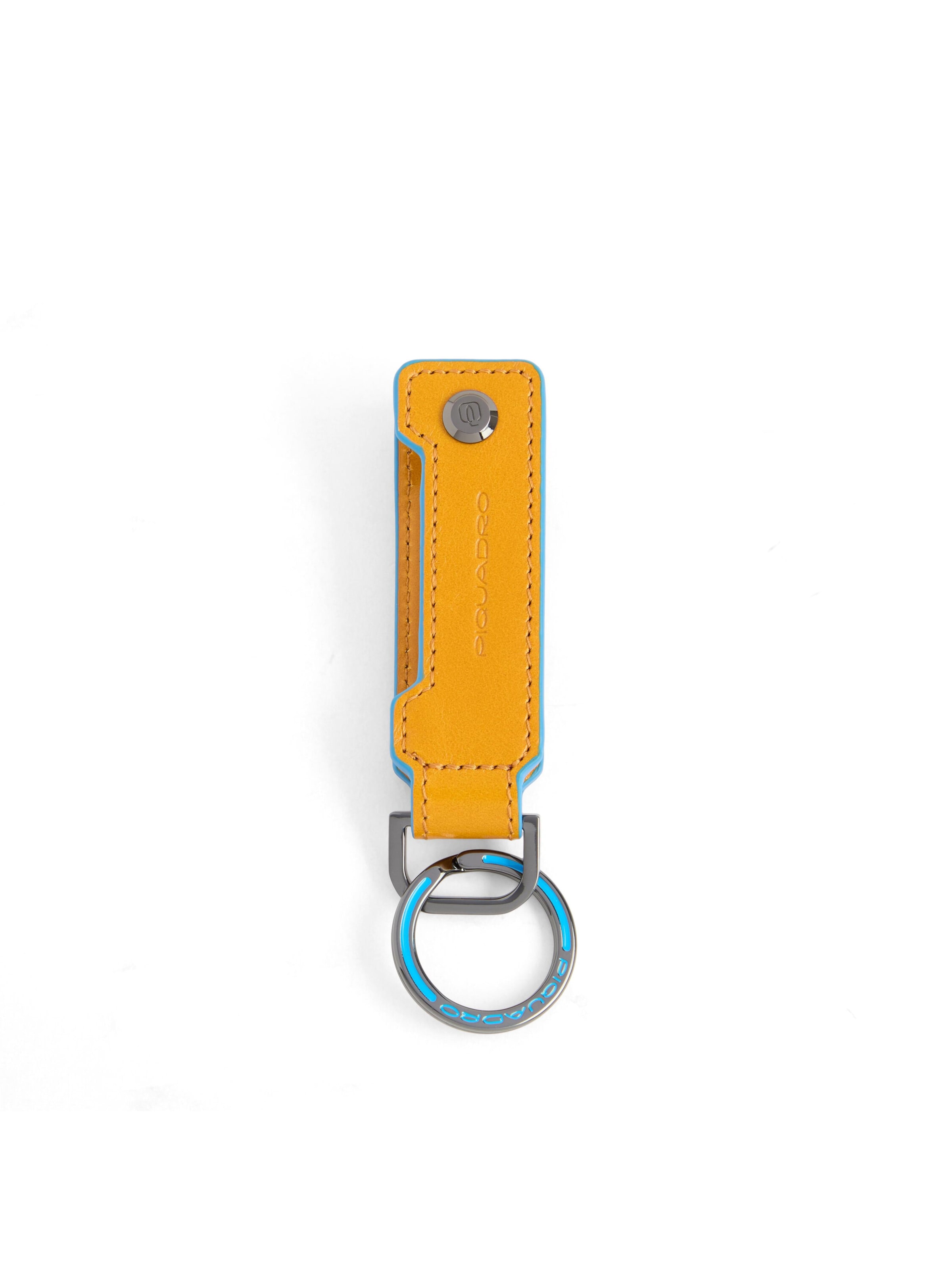 Piquadro Sleutelhanger in Geel: voorkant
