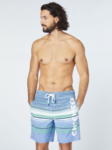 CHIEMSEE Regular Boardshorts 'Lazy Left' in Blau: predná strana