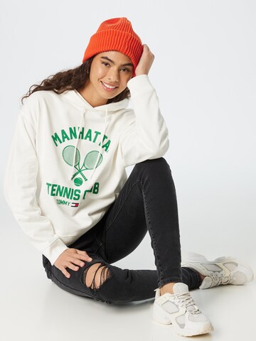 Tommy Jeans Sweatshirt 'Relaxed Tennis Club' in Beige