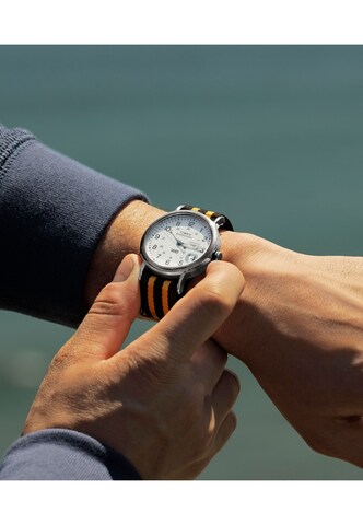 Montre à affichage analogique 'Weekender' TIMEX en orange