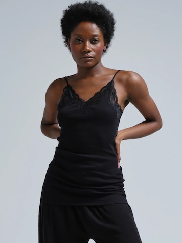 Seamless Basic Top ' Fab ' in Zwart: voorkant