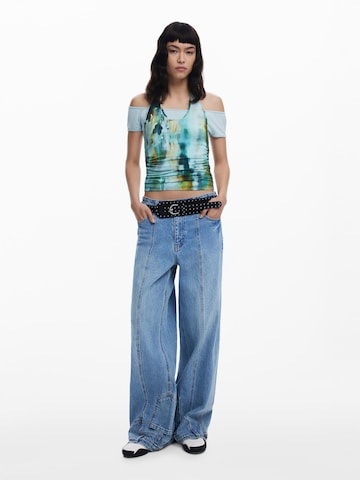 Tricou de la Desigual pe albastru