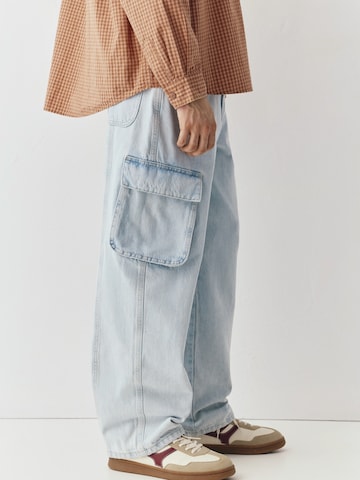 Baggy Jeans cargo Pull&Bear en bleu