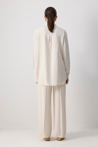 Touche Prive Blouse in White