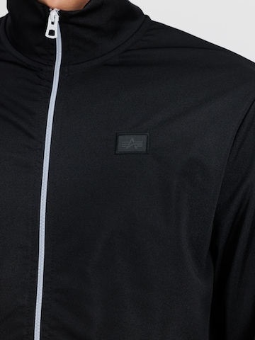 ALPHA INDUSTRIES Jacke 'Essential' in Schwarz