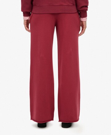 Bootcut Pantalon Superdry en rouge : devant