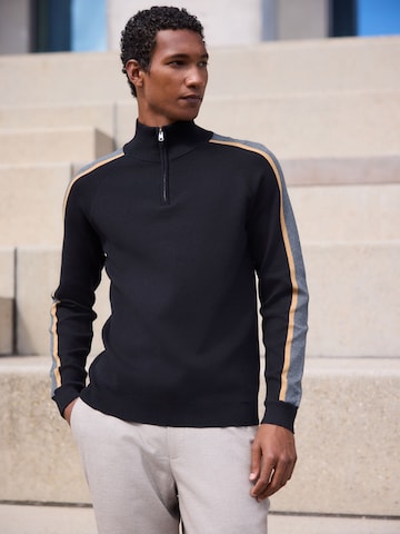 Next - Jersey en negro: frente
