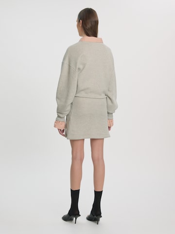 Robe 'Gabriel' EDITED en gris