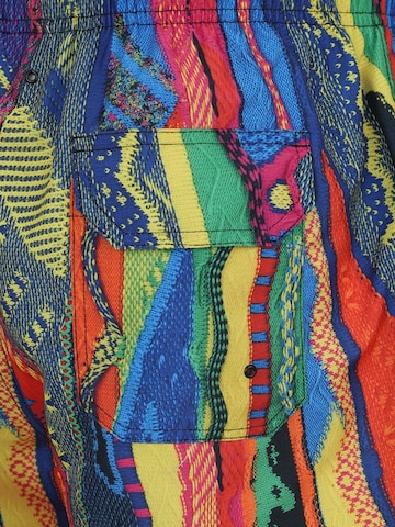 regular Pantaloncini da bagno di Carlo Colucci in rosso