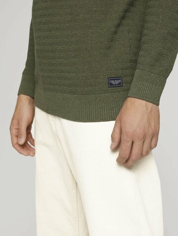 TOM TAILOR Sweater in Green