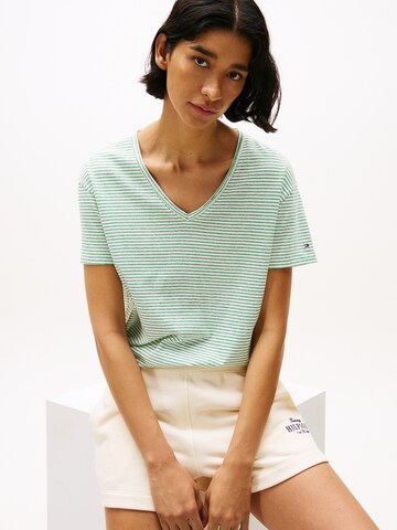 TOMMY HILFIGER - Camiseta en blanco