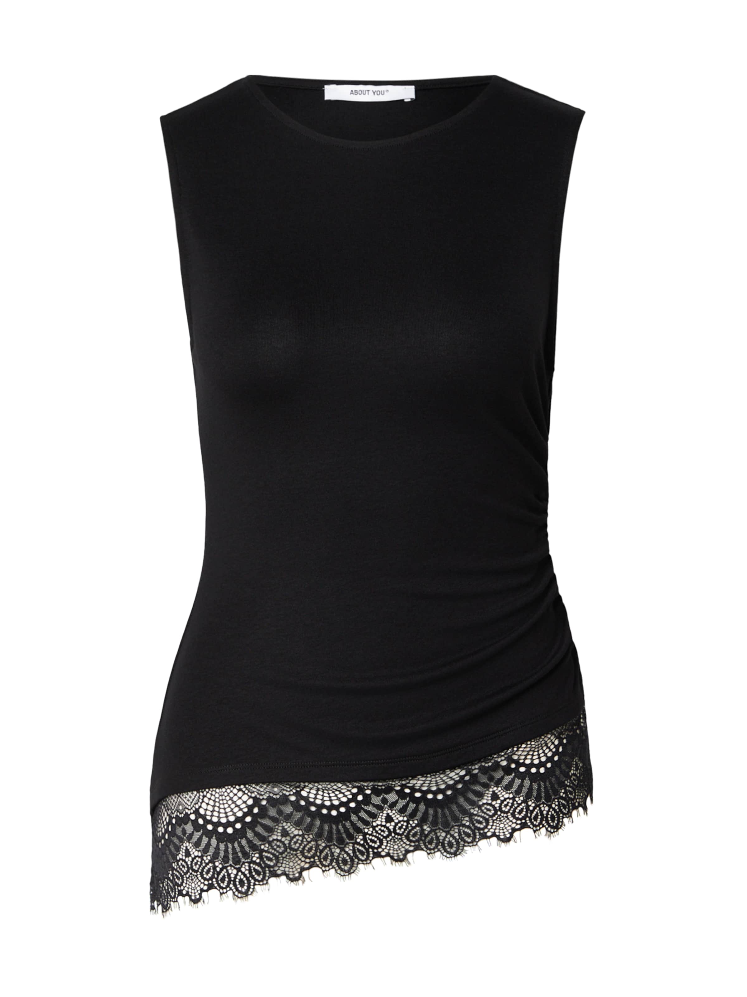 ABOUT YOU Top 'Alita' in Black: front