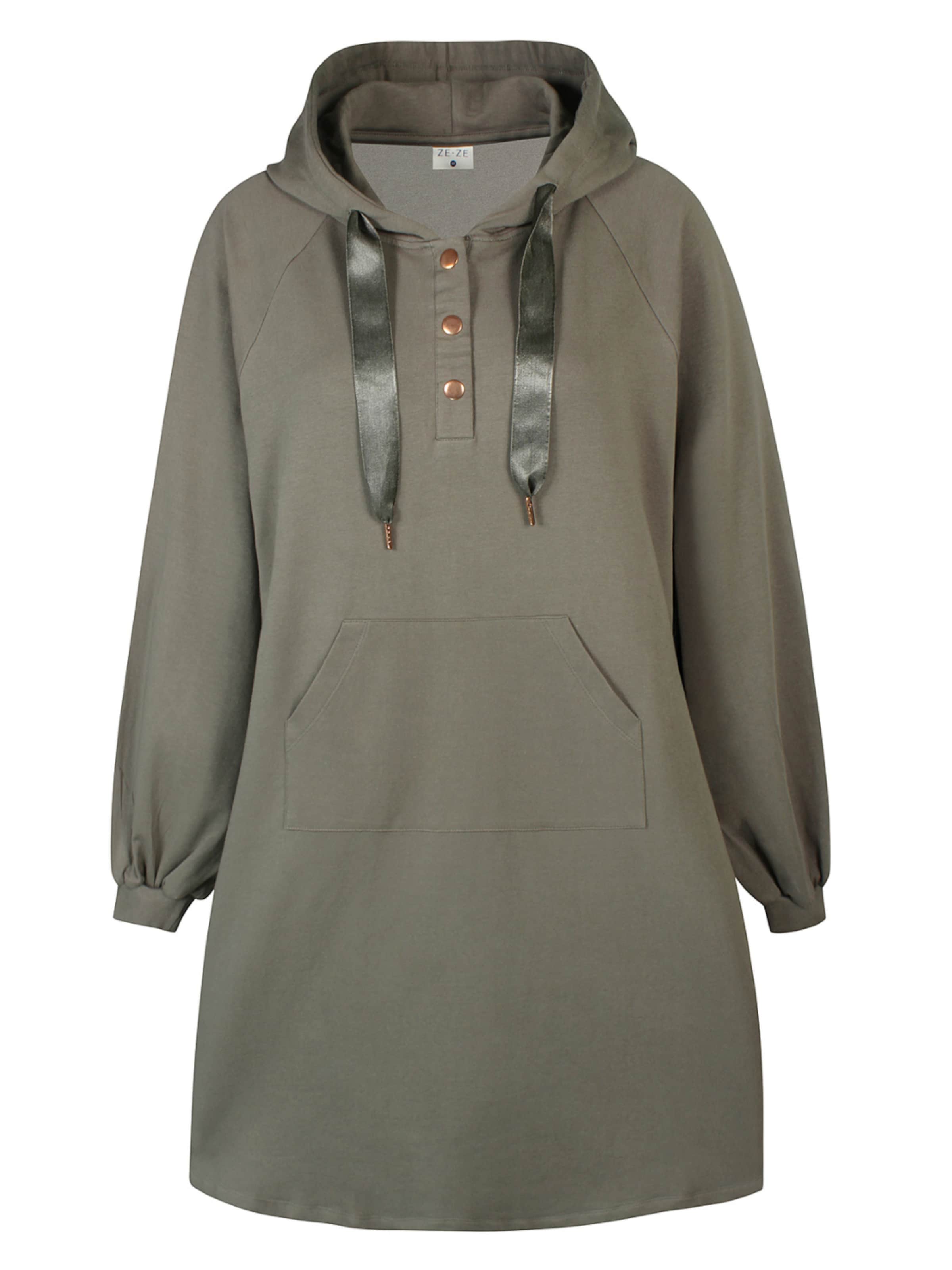 ze-ze Jurk 'Elsa 7' in Groen: voorkant