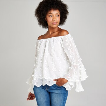 Apricot Blouse in White: front