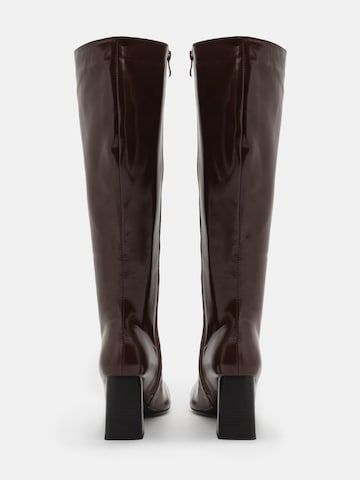 brūns Raid Zābaki 'HETTIE'