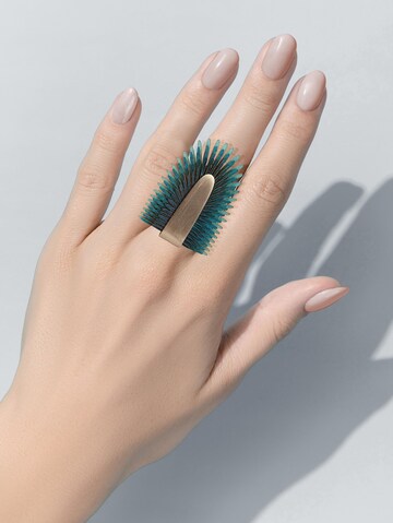 Gretchen Ring 'Pam Pem' in Blau: Vorderseite