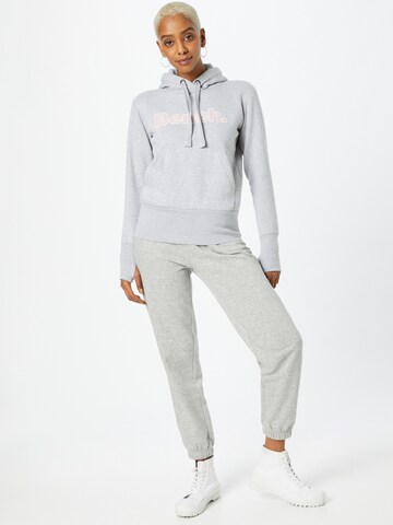 BENCH Sweatshirt 'Anise' in Grijs