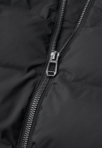STREET ONE Winter Jacket in Black