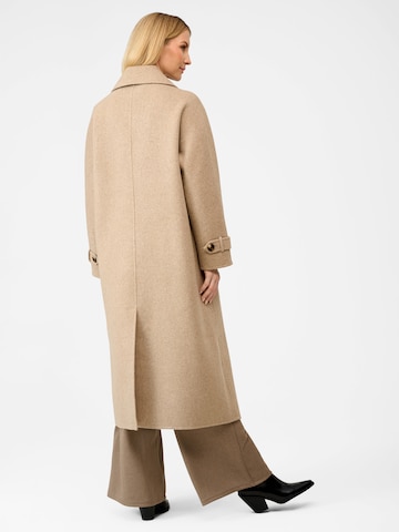 Cappotto di mezza stagione 'Mirella' di RICANO in beige