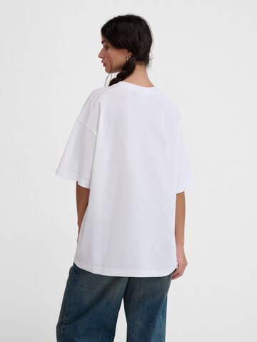 Hummel Bluser & t-shirts i hvid