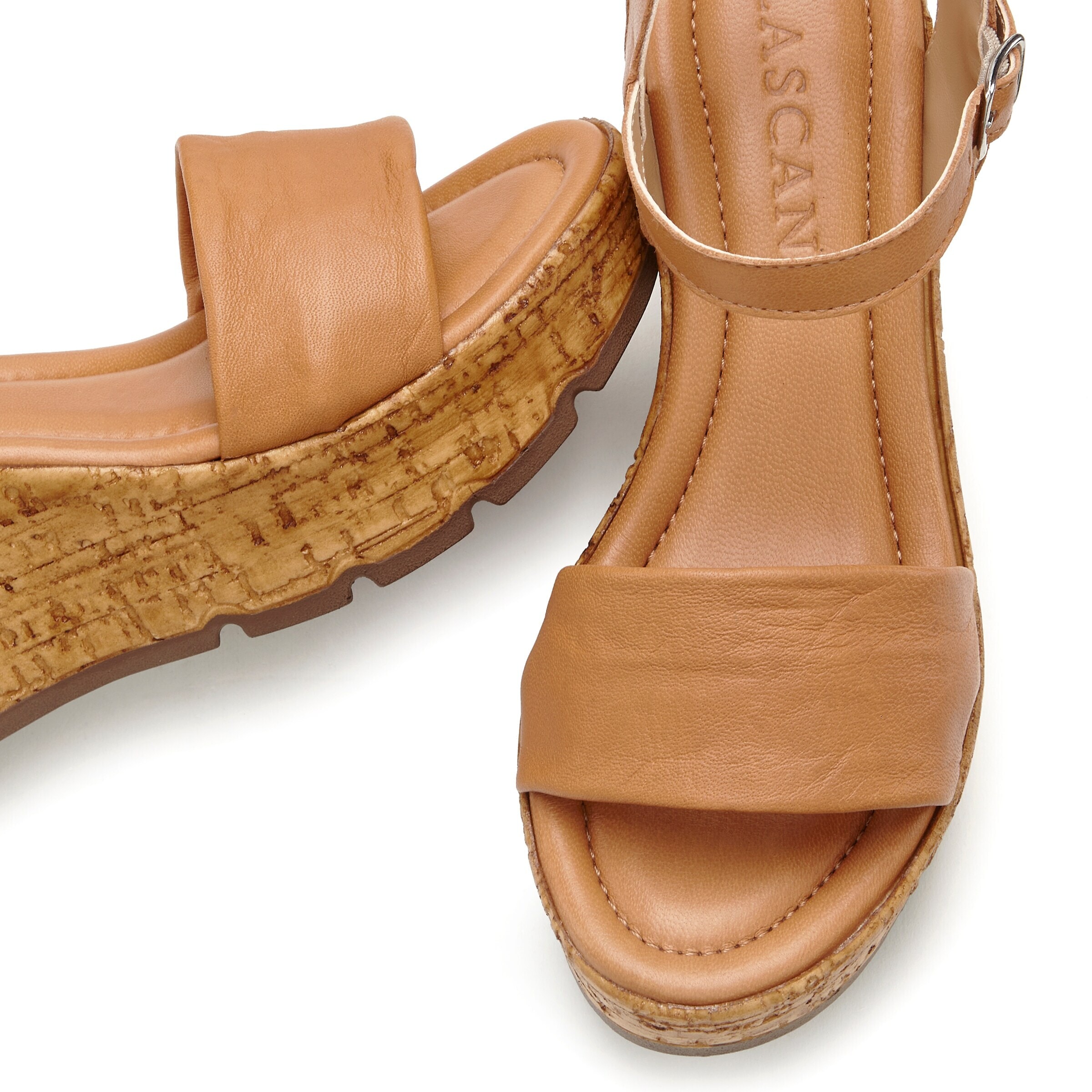 LASCANA Sandale in Beige