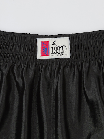 AND1 Loosefit Bukser i sort