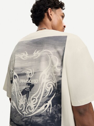 T-Shirt Bershka en blanc