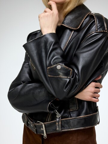 V S P Winter Jacket 'Anya' in Black