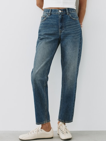 Pull&Bear Slimfit Jeans in Blau: Vorderseite