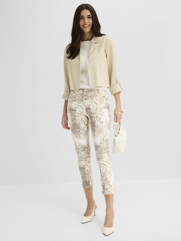 Slimfit Pantaloni di bonprix in beige