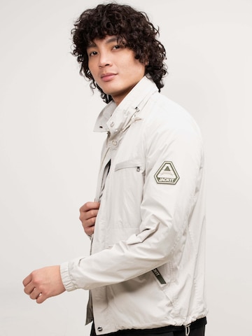 Giacca per outdoor ' Atlas Leichte Windjacke ' di JACK1T in beige
