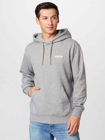 NAPAPIJRI Sweatshirt in Grey: front