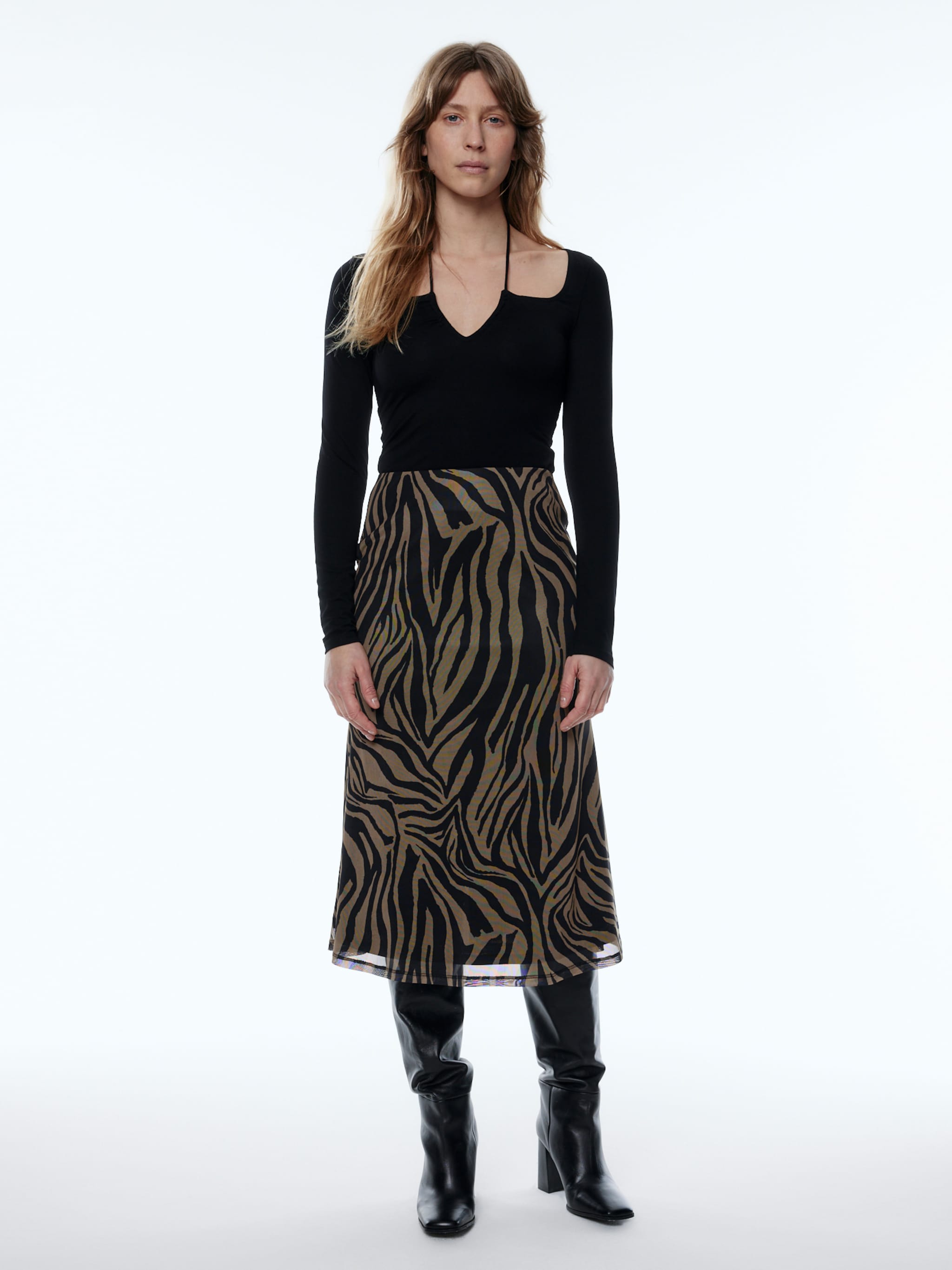 EDITED Produkte Shirt 'Nadina' schwarz