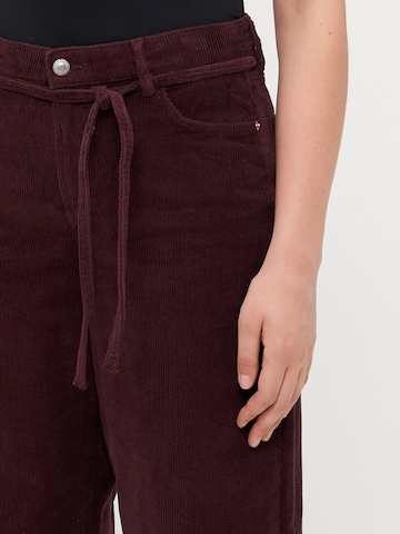 Only Tall Loose fit Pants 'ONLGIANNA-GLOBAL' in Red
