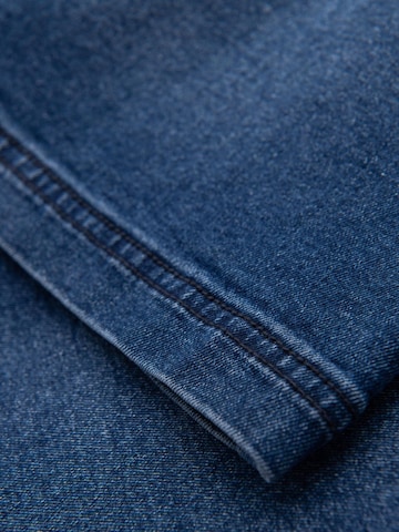 Ombre regular Jeans i blå