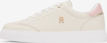 TOMMY HILFIGER Низкие кроссовки 'CHIC' в Бежевый: спереди