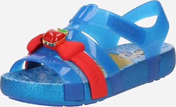 Sandalo 'Isabella' di Crocs in blu: frontale