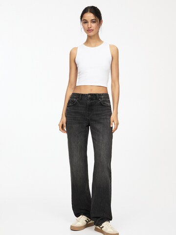 Pull&Bear Normalny krój Jeansy w kolorze czarny