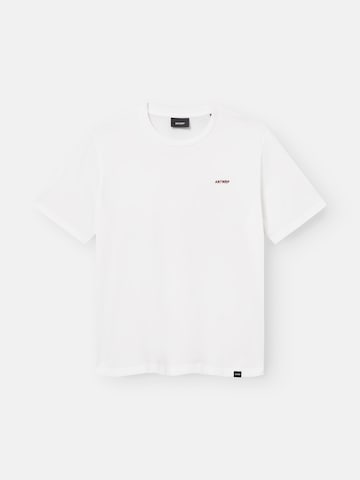 Antwrp Shirt in Wit: voorkant